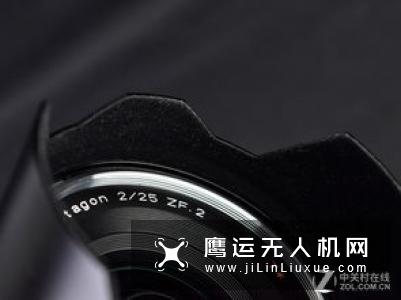 ZX1相机完全由蔡司设计